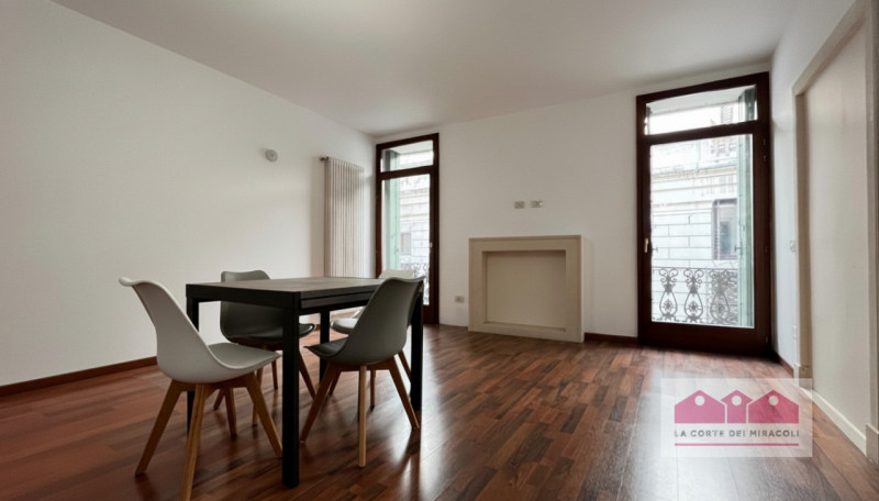 CENTRO STORICO: MINIAPPARTAMENTO ARREDATO IN CENTRO STORICO POSTO AL PRIMO PIANO CON ASCENSORE, C...