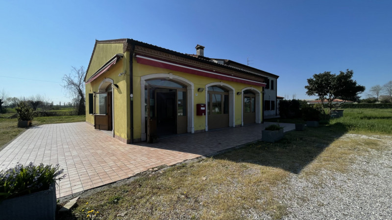 Ciao da Arcobaleno Consulenti Immobiliari ed oggi ti presento una meravigliosa opportunità immobi...