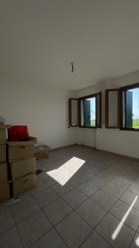 Ciao da Arcobaleno Consulenti Immobiliari ed oggi ti presento una meravigliosa opportunità immobi...