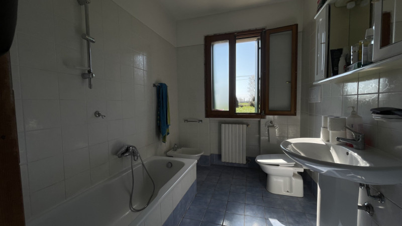 Ciao da Arcobaleno Consulenti Immobiliari ed oggi ti presento una meravigliosa opportunità immobi...