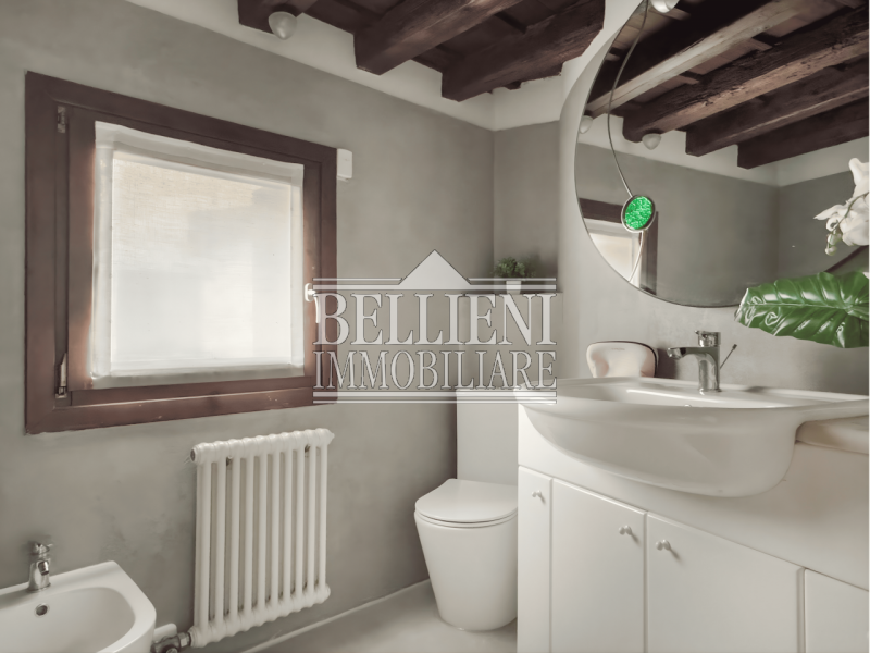 CENTRO STORICO - Nel cuore del centro storico di Vicenza, in posizione privilegiata lungo Corso F...