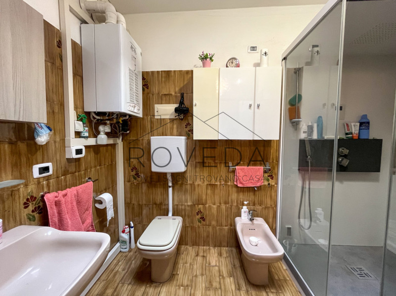 VILLORBA 

RIF: VL1

L’agenzia Roveda Immobiliare ha il piacere di proporvi in vendita questa gra...