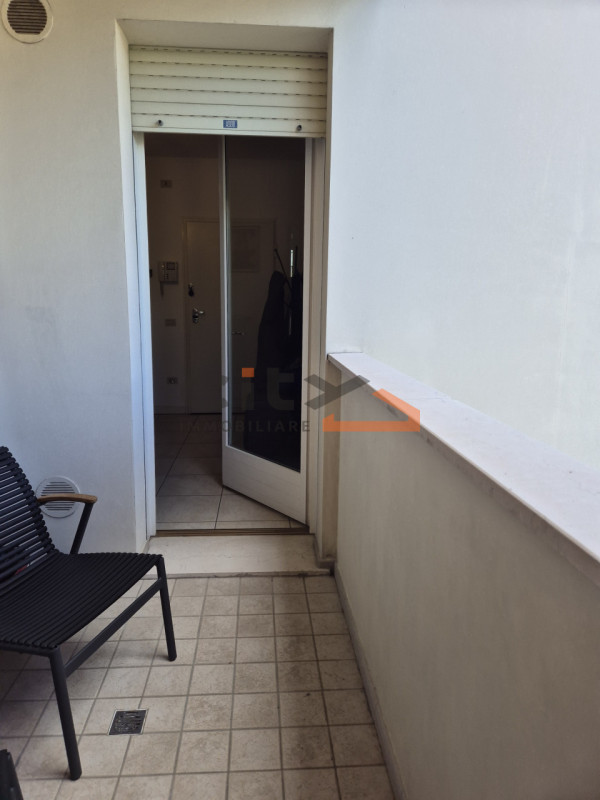 In zona San Fortunato, all’interno di un contesto tranquillo e ben servito, proponiamo in vendita...