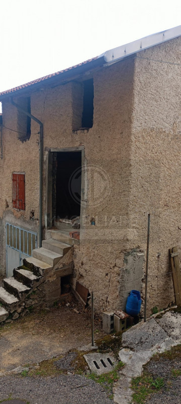 L'AGENZIA CORNOLO' MIRKO PROPONE IN VENDITA NEL COMUNE DI LAGHI UNA CASA TERRACIELO DI TESTA IN C...