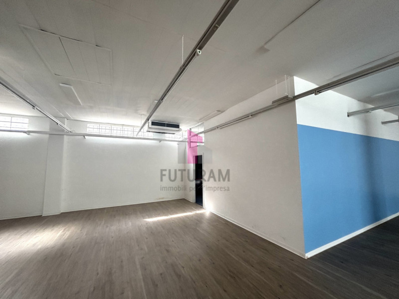 rif.701MIC - Per info 3473209826 - Proponiamo in locazione a Limena, in posizione strategica a po...