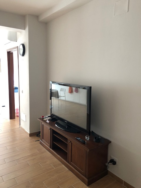 VIA SAN PROSDOCIMO
Classe F, Epgl,nren 187,42 KWh/mq anno
AFFITTASI SOLO A STUDENTE ISCRITTO REGO...