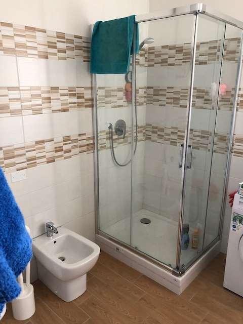 VIA SAN PROSDOCIMO
Classe F, Epgl,nren 187,42 KWh/mq anno
AFFITTASI SOLO A STUDENTE ISCRITTO REGO...