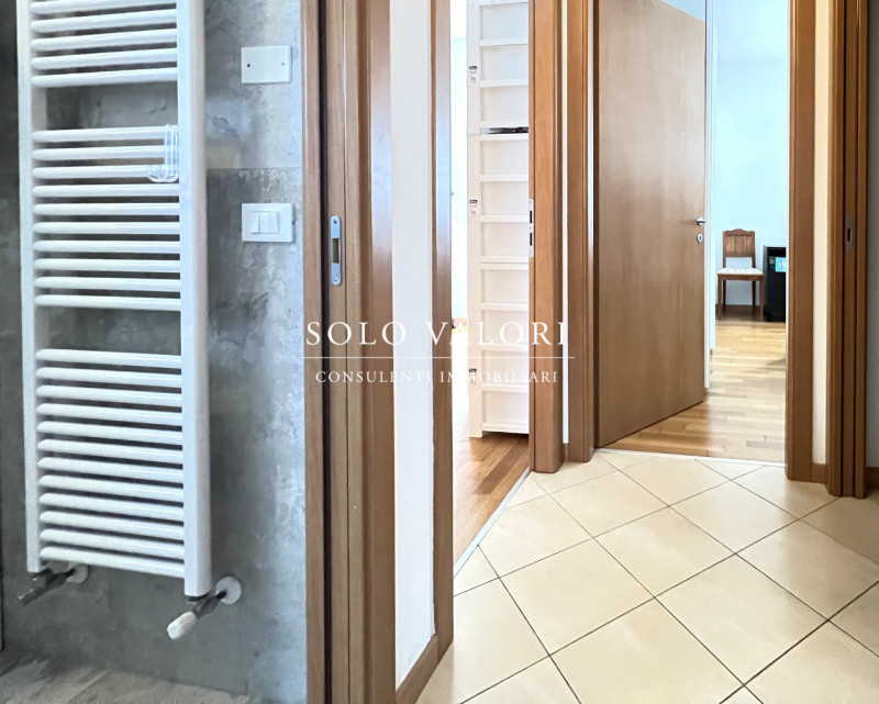 Rif. A933 (per info 338 9387816 Matteo)

Situato in una tranquilla frazione di Vedelago, questo a...