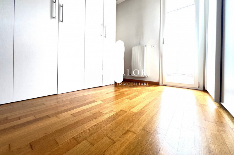 Rif. A933 (per info 338 9387816 Matteo)

Situato in una tranquilla frazione di Vedelago, questo a...