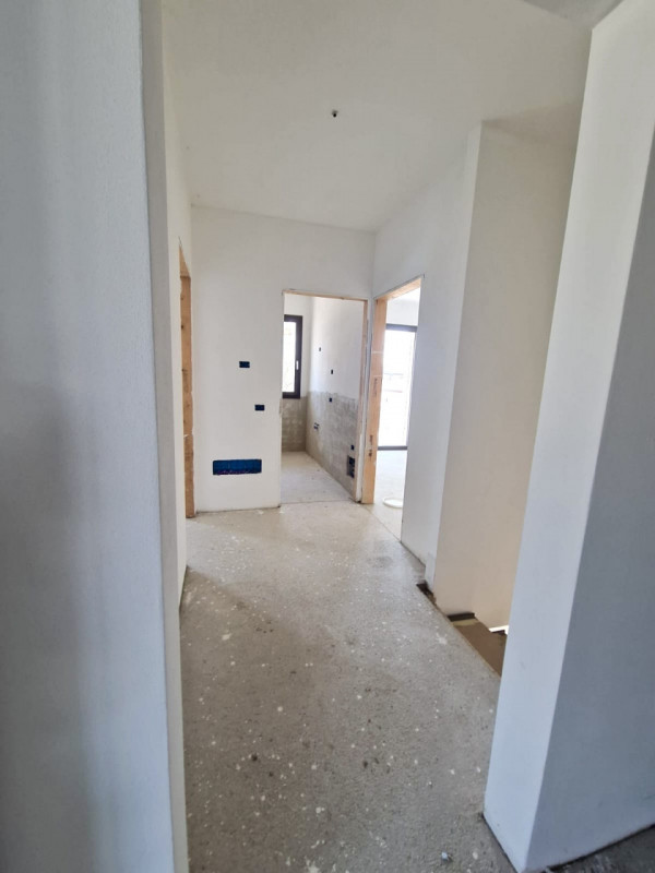 (Per INFO Monica 3482688677) Proponiamo splendida porzione di bifamiliare moderna situata nella t...