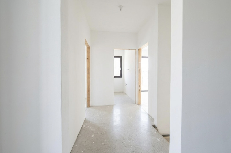 (Per INFO Monica 3482688677) Proponiamo splendida porzione di bifamiliare moderna situata nella t...
