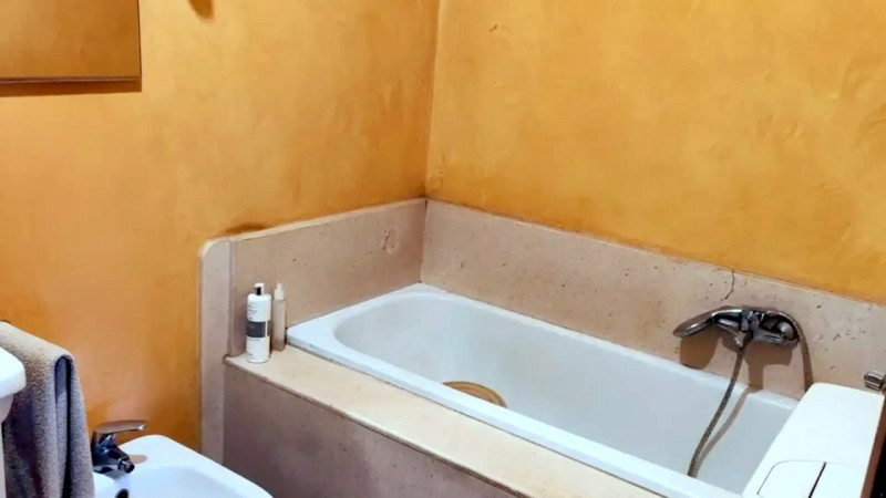 TRILOCALE AMPIO IN ZONA SAVONAROLA – A DUE PASSI DAL CENTRO DI PADOVA
Se stai cercando spazio, tr...