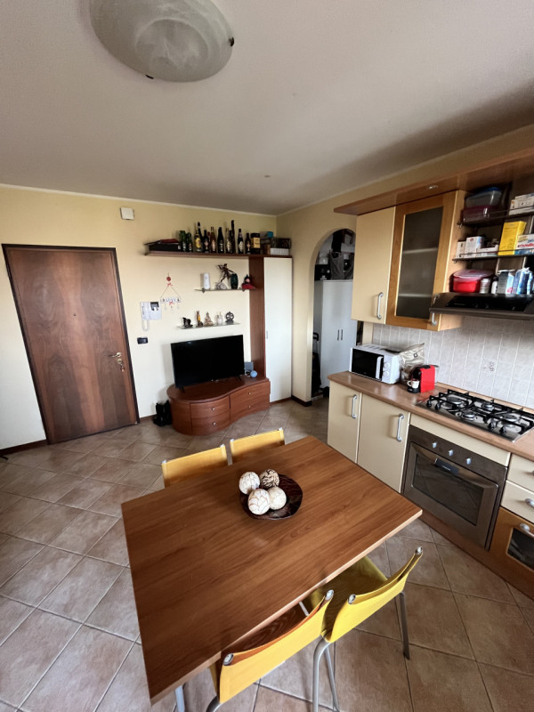 INFO E/O APPUNTAMENTO SOLO TRAMITE MAIL SULL' OFFERTA DI LOCAZIONE SOLO SE ANCORA DISPONIBILE. tg...