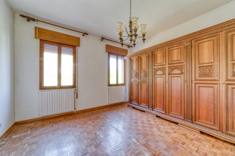 MONSELICE Zona Solana, ai piedi del colle Montericco in posizione tranquilla, proponiamo un'abita...