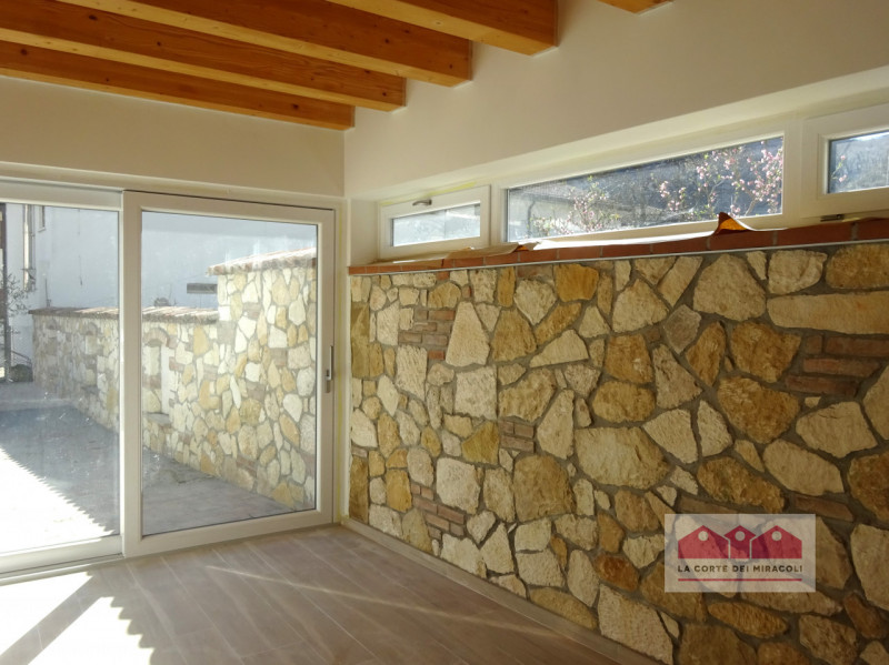 DISPONIBILE DA FINE APRILE - LUMIGNANO LONGARE: NUOVISSIMA CASA SINGOLA CON ZONA GIORNO, 4 CAMERE...