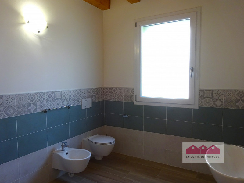 DISPONIBILE DA FINE APRILE - LUMIGNANO LONGARE: NUOVISSIMA CASA SINGOLA CON ZONA GIORNO, 4 CAMERE...