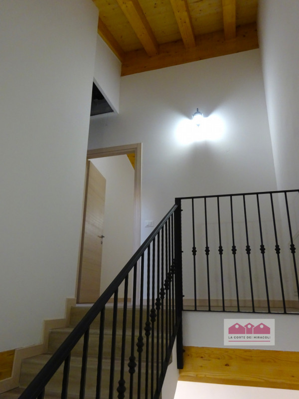 DISPONIBILE DA FINE APRILE - LUMIGNANO LONGARE: NUOVISSIMA CASA SINGOLA CON ZONA GIORNO, 4 CAMERE...