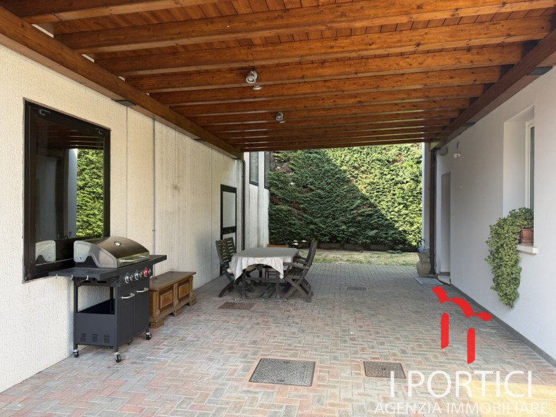 Zero Branco-

Proponiamo in vendita una soluzione unica nel suo genere, perfetta per chi desidera...