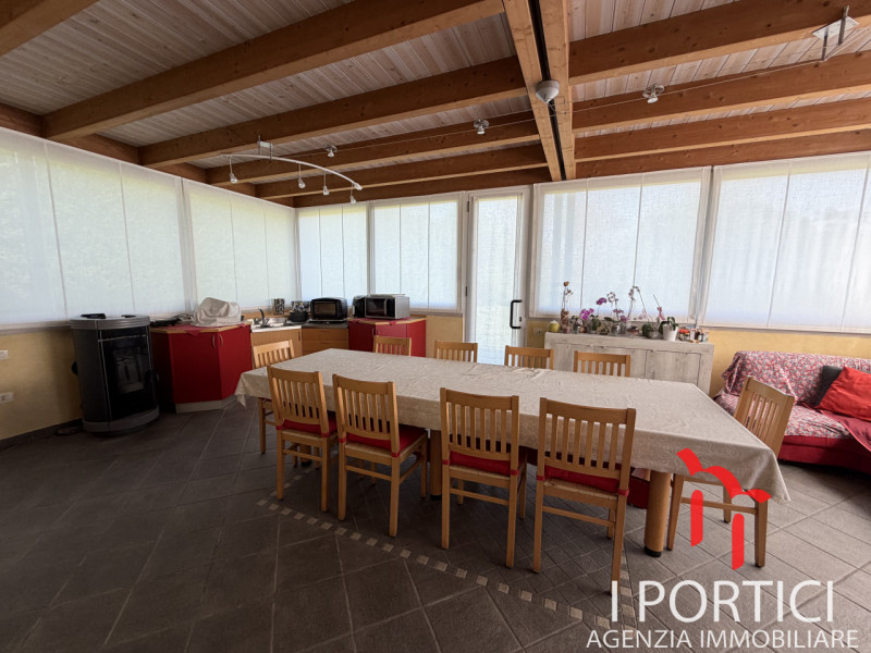 Zero Branco-

Proponiamo in vendita una soluzione unica nel suo genere, perfetta per chi desidera...