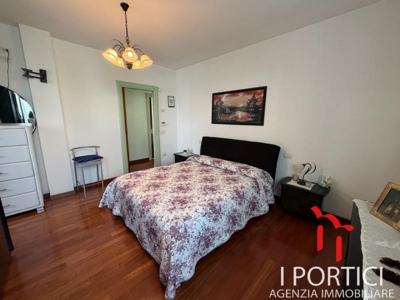 Zero Branco-

Proponiamo in vendita una soluzione unica nel suo genere, perfetta per chi desidera...