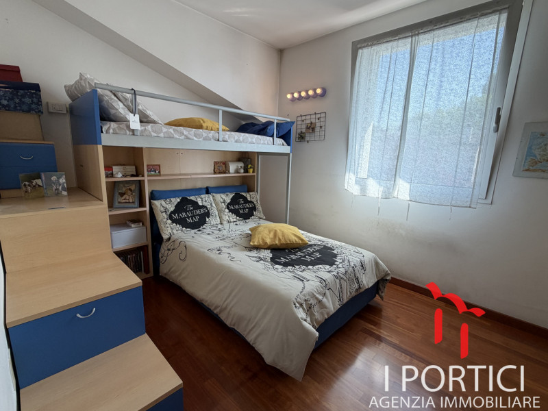 Zero Branco-

Proponiamo in vendita una soluzione unica nel suo genere, perfetta per chi desidera...