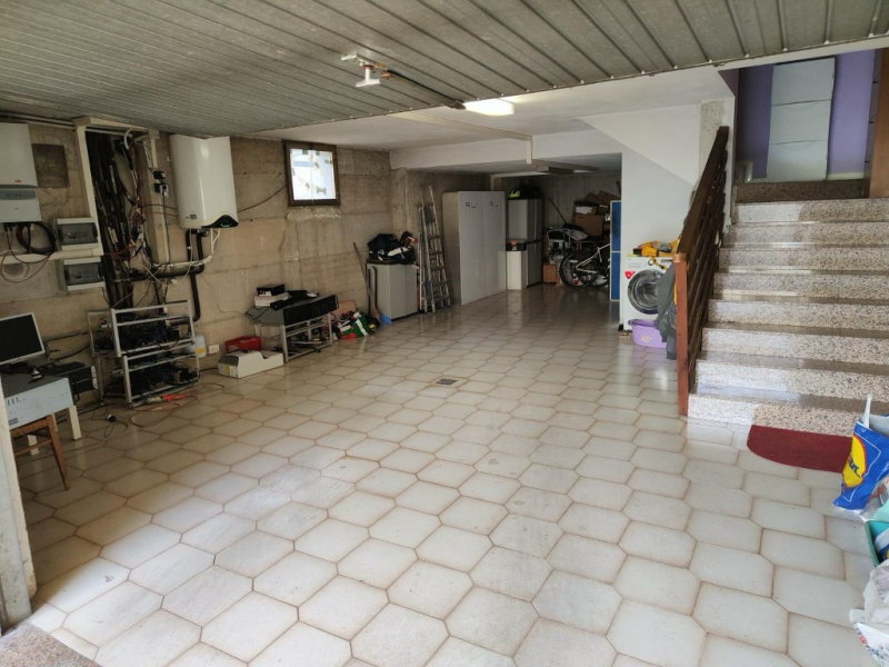 LIMENA: CLASSE ENERGETICA A2 EPgl,nren 42,28 KWh/mq anno. 
IN QUARTIERE RESIDENZIALE, PORZIONE DI...