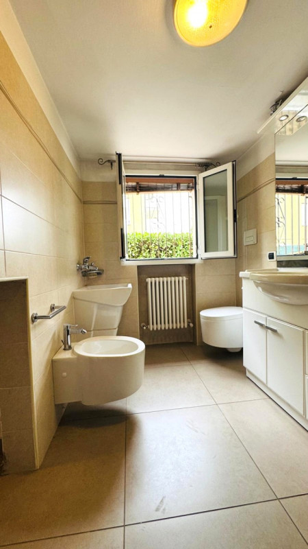 VIGONZA-Perarolo-: in tranquillo quartiere residenziale, proponiamo questa casa singola dalla gen...