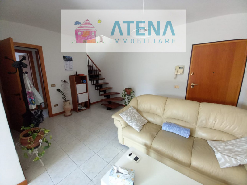 rif. 26617
PADOVA - MONTA'

In una delle zone più ricercate di Padova, precisamente nel quartiere...