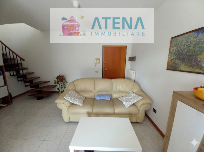 rif. 26617
PADOVA - MONTA'

In una delle zone più ricercate di Padova, precisamente nel quartiere...