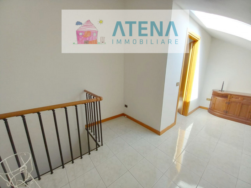 rif. 26617
PADOVA - MONTA'

In una delle zone più ricercate di Padova, precisamente nel quartiere...