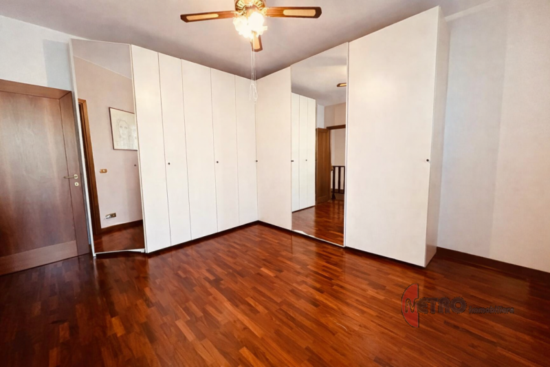 Una casa che accoglie, una casa che racconta
In via Grigolati, nel cuore tranquillo di Quargnenta...