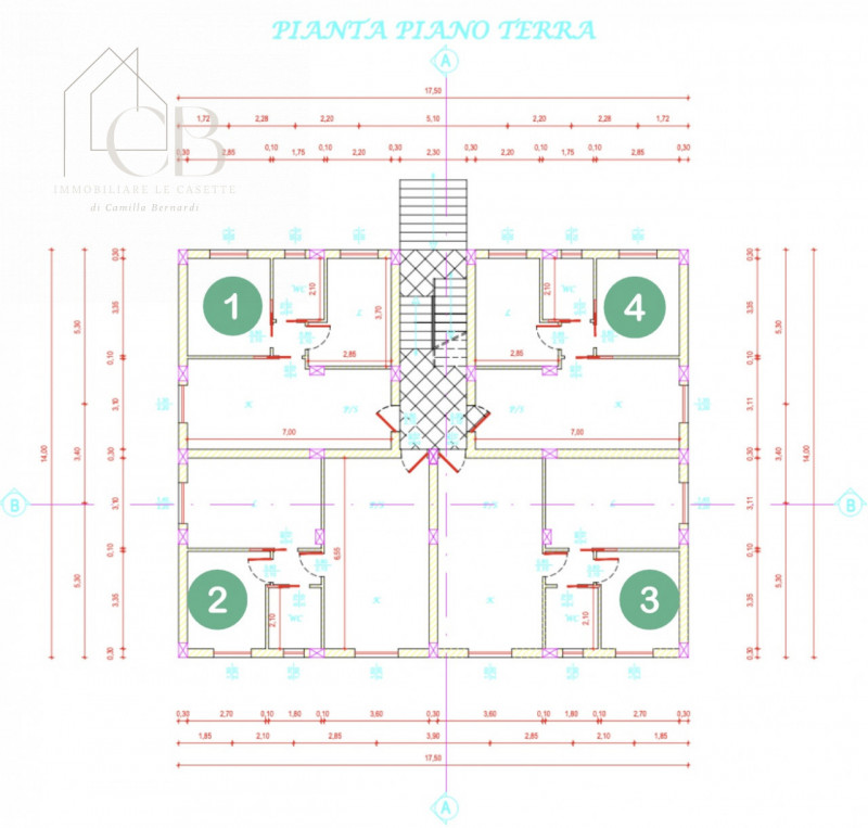 Direttamente sul lungomare di San Sostene Marina, in posizione privilegiata a pochi passi dalla s...