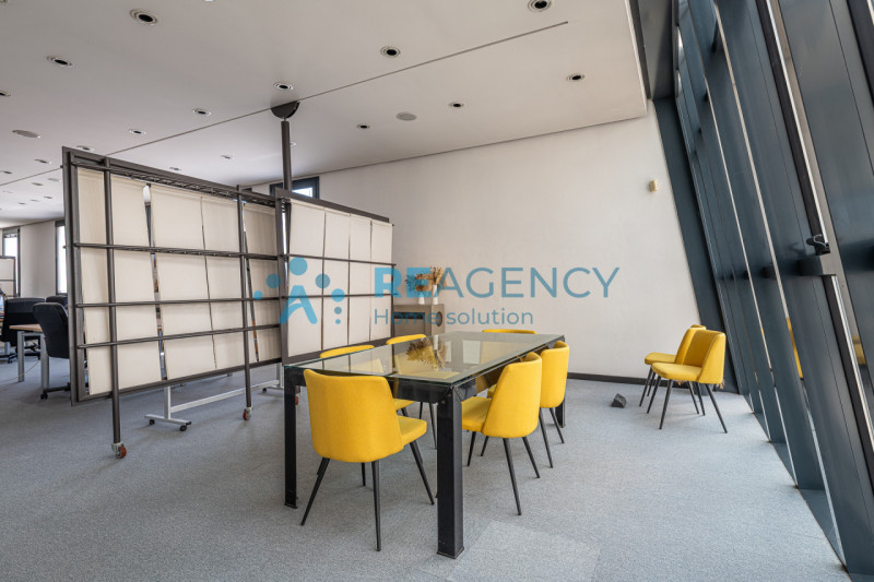 VICENZA  – Viale Crispi.
Stai cercando un ufficio già locato, con rendita DEL 10% e con contratto...