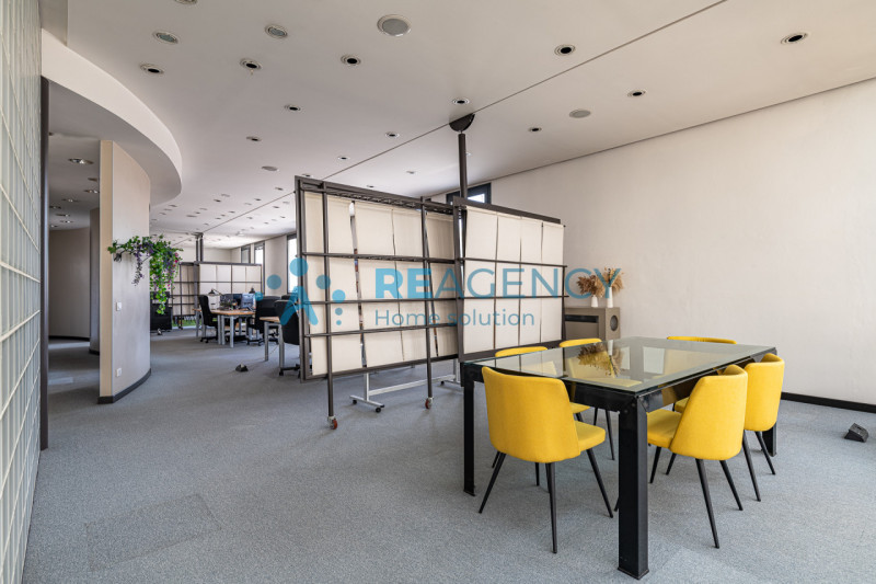 VICENZA  – Viale Crispi.
Stai cercando un ufficio già locato, con rendita DEL 10% e con contratto...