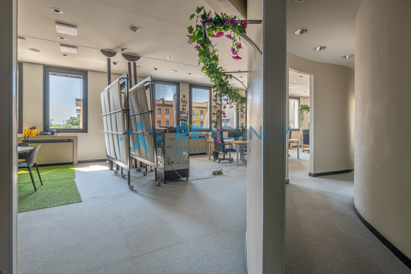 VICENZA  – Viale Crispi.
Stai cercando un ufficio già locato, con rendita DEL 10% e con contratto...