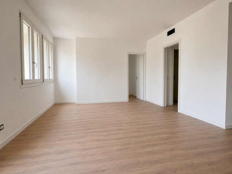 Bastia di Rovolon (PD):

Proponiamo in piccolo contesto condominiale, appartamento al primo ed ul...