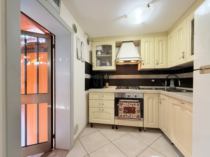 Scopri questa affascinante bifamiliare situata nel cuore di Chiesanuova, una delle zone più ricer...