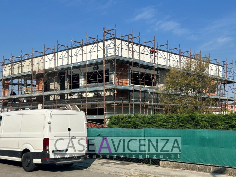 CAMISANO VICENTINO - CLASSE ENERGETICA A4 - CONSEGNA PER FEBBRAIO/MARZO 2027 - 
A Camisano Vicent...