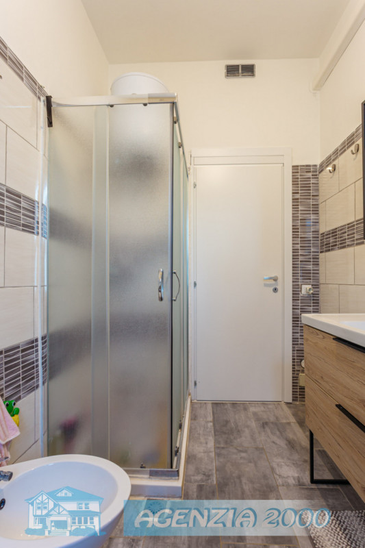 A CONSELVE HO IN VENDITA UN BELL'APPARTAMENTO IN ZONA DI QUARTIERE A DUE PASSI DAL CENTRO !!! VIE...