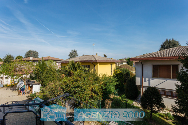 A CONSELVE HO IN VENDITA UN BELL'APPARTAMENTO IN ZONA DI QUARTIERE A DUE PASSI DAL CENTRO !!! VIE...