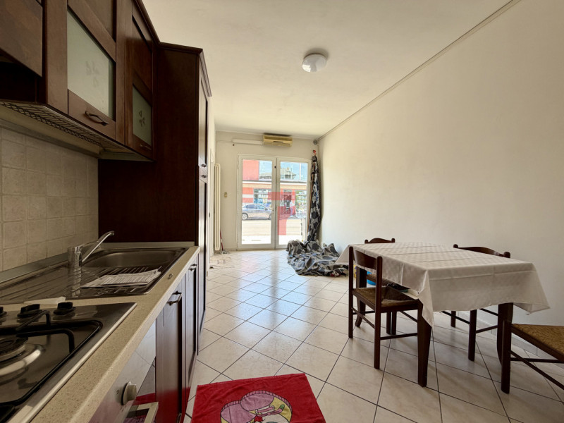 Camposampiero - loc. Rustega. Appartamento al piano terra in centro paese, a due passi da tutti i...