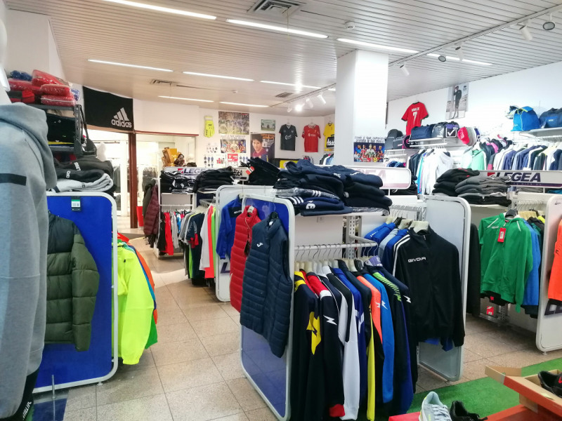 Immobile in esclusiva al Gruppo Padova MLS. 

MIRA (VE) - Inserita all'interno del centro commerc...