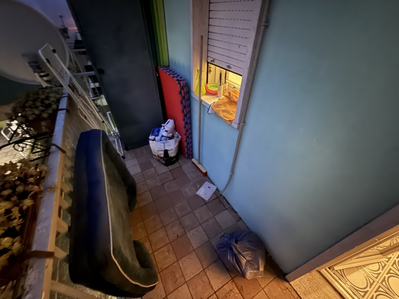 IMMOBILE A REDDITO Terranegra: via Giovanni Brotto, in zona interna residenziale, appartamento po...