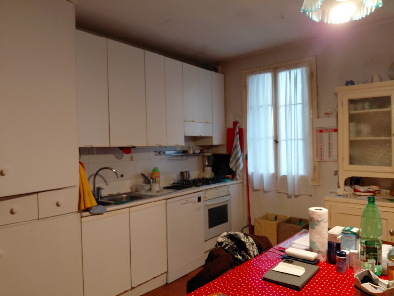 In posizione centralissima, Stefania Pilotto Immobiliare propone in vendita NUDA PROPRIETA' di ap...