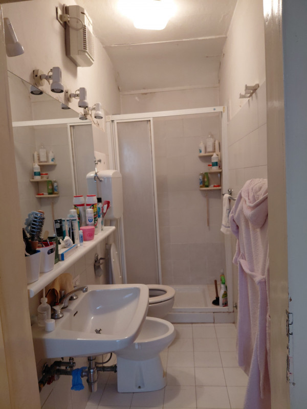 In posizione centralissima, Stefania Pilotto Immobiliare propone in vendita NUDA PROPRIETA' di ap...