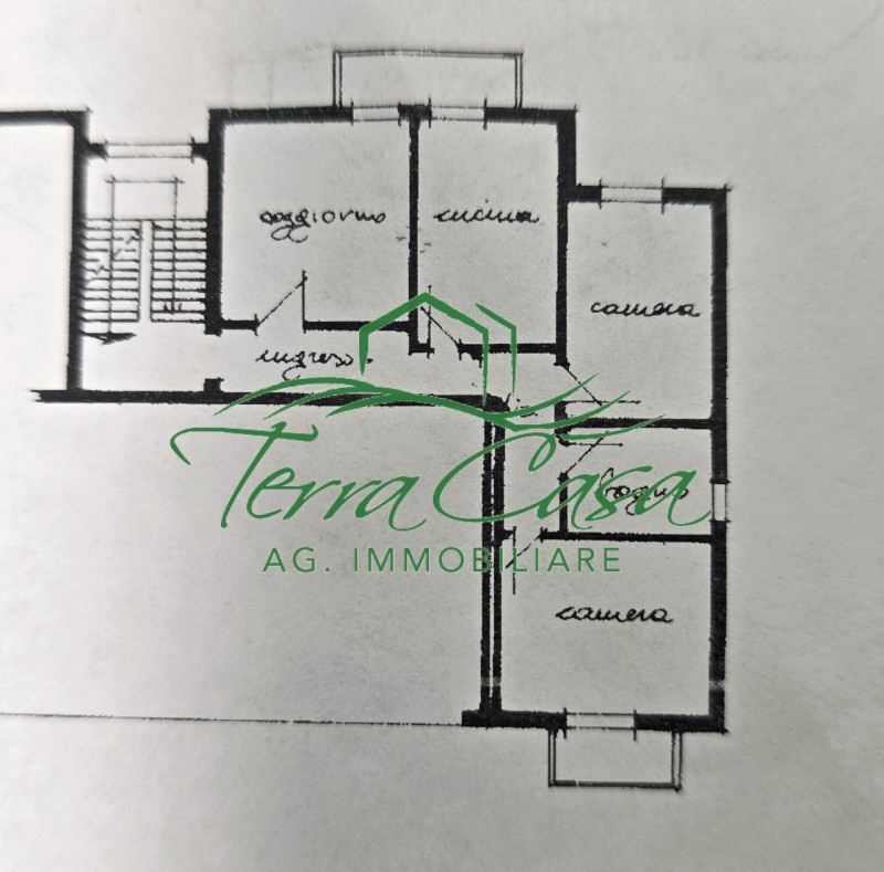 PROPONIAMO IN CENTRO A SAN BIAGIO DI CALLALTA APPARTAMENTO AL PRIMO PIANO CON 2 CAMERE E CUCINA S...