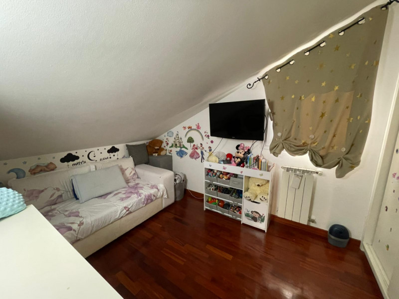 SARMEOLA - In centro al paese comodo a tutti i servizi di prima necessità e alla futura linea del...