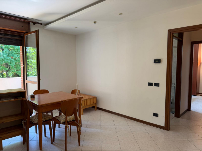 RIF. CA1066 - Immerso nel verde e in un contesto residenziale tranquillo, ma senza rinunciare all...