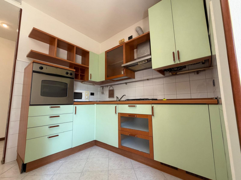 RIF. CA1066 - Immerso nel verde e in un contesto residenziale tranquillo, ma senza rinunciare all...