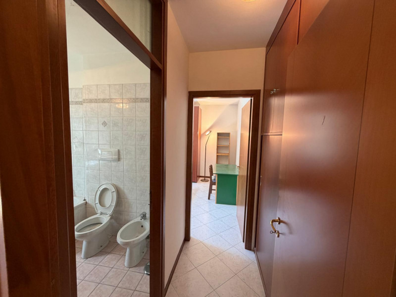 RIF. CA1066 - Immerso nel verde e in un contesto residenziale tranquillo, ma senza rinunciare all...